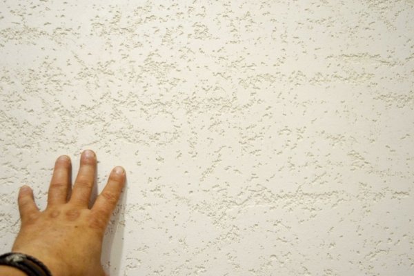 Декоративная штукатурка под короед