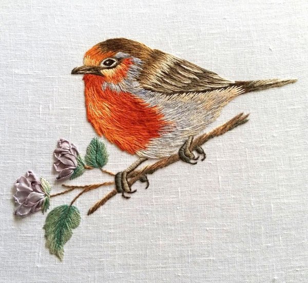 Вышитые птицы гладью