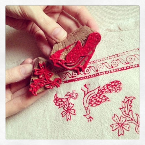 Набойка на ткани