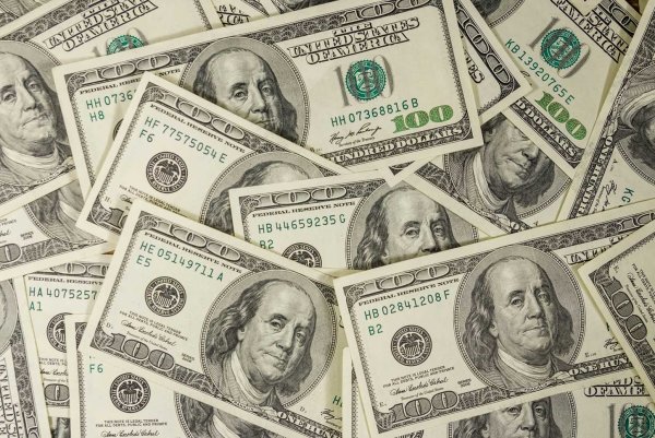 Изображение долларовых купюр