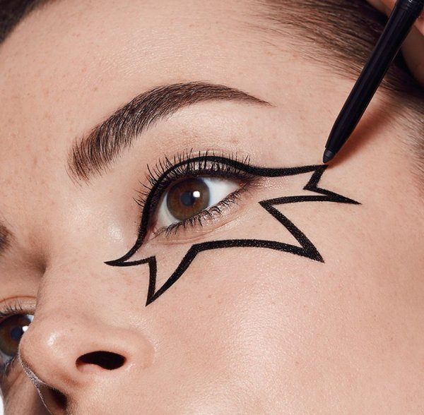 Необычные стрелки на глазах