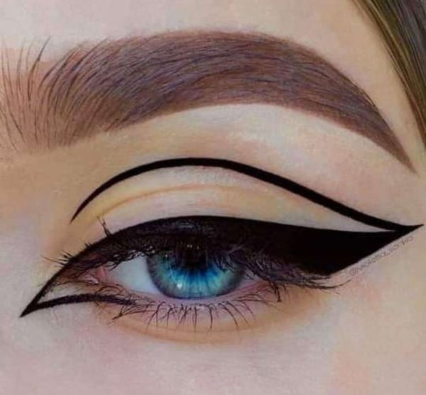 Стрелки макияж необычные