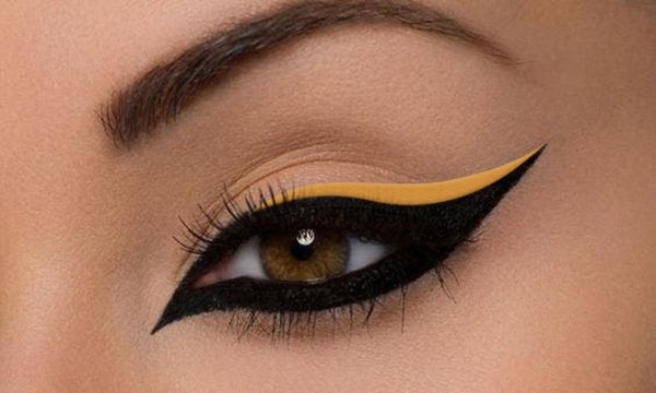 Красивые стрелки подводкой