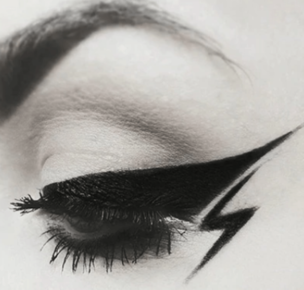 Необычные стрелки подводкой