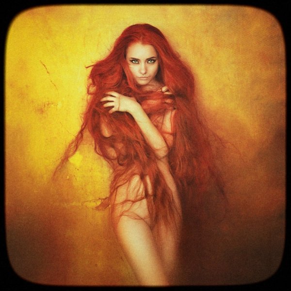 Ведьмочка с рыжими волосами