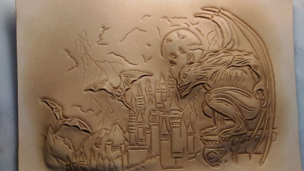 Карвинг на коже тиснение