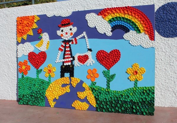 Поделки из пластиковых пробок