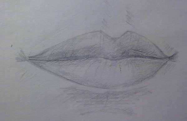 Нарисовать губы простым карандашом