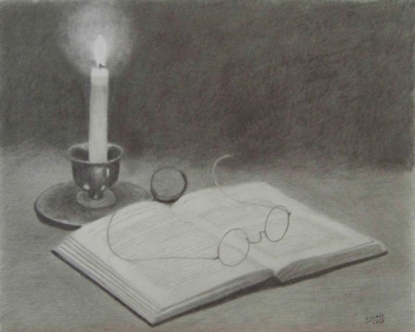 Натюрморт с книгами карандашом