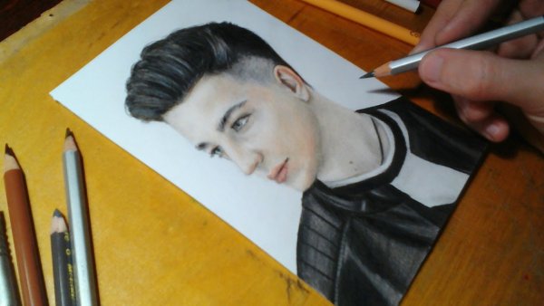 Арт Дани Милохина