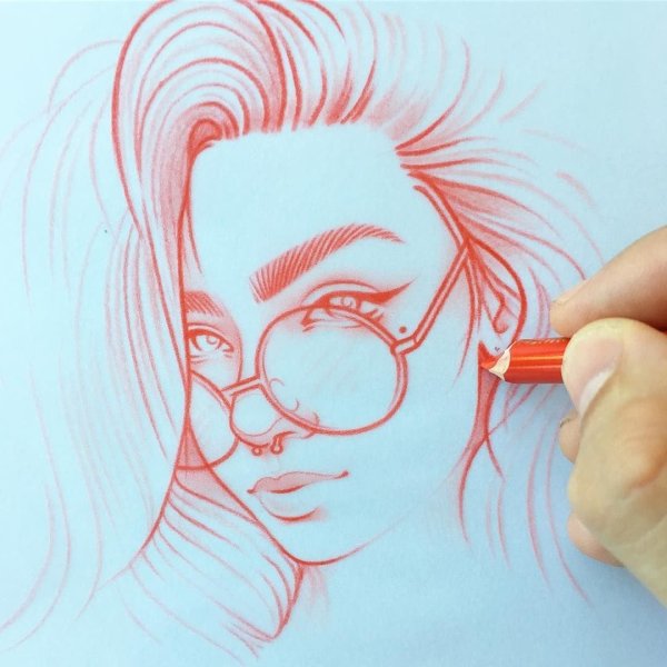Рисунки девушек фломастерами