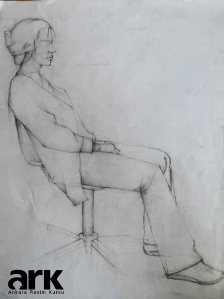 Набросок сидящего человека