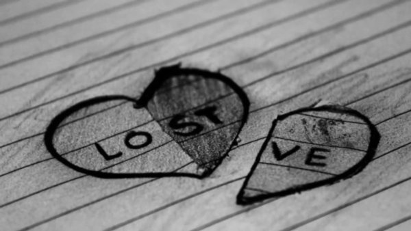 Нарисованные человечки с сердечками