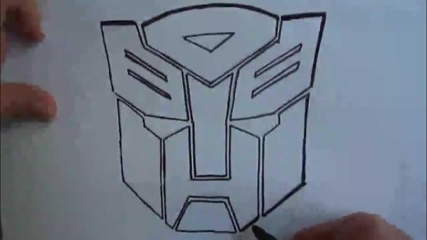 Знак автоботов карандашом