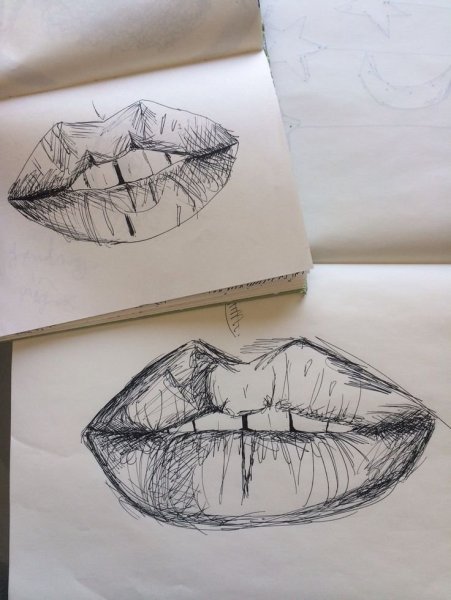 Эскизы рисунков