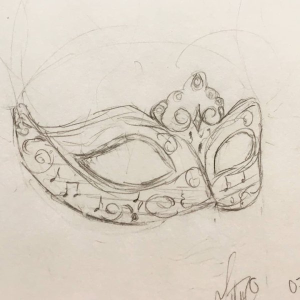 Театральная маска карандашом