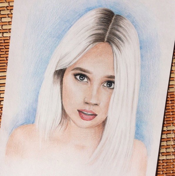 Клава Кока портрет легко