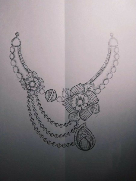 Колье нарисованное карандашом
