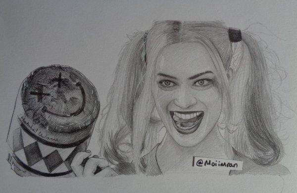 Харли Квинн портрет карандашом