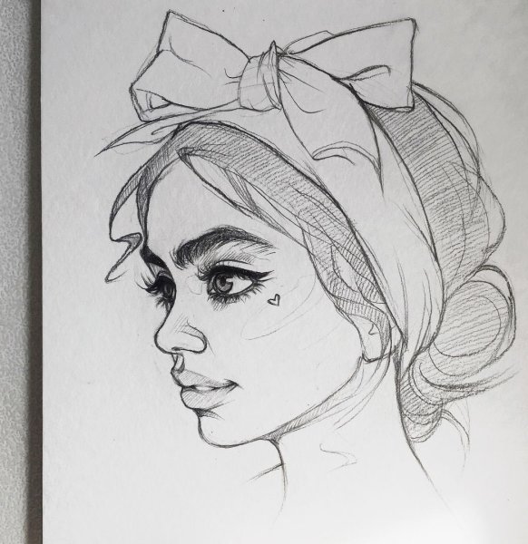 Эскиз лица девушки