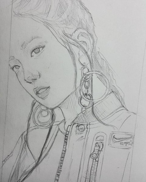 Скетч Дженни Блэк Пинк