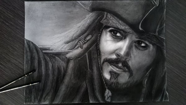 Джонни Депп карандашом пират