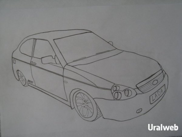 Лада Приора карандашом сбоку