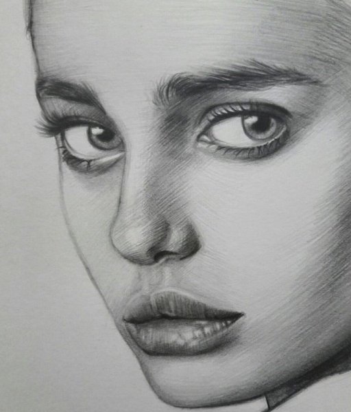 Портрет девушки карандашом