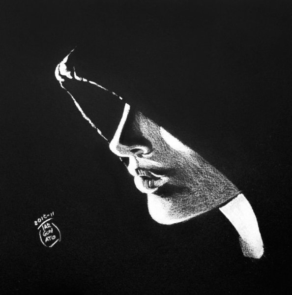 Рисование белым по черному