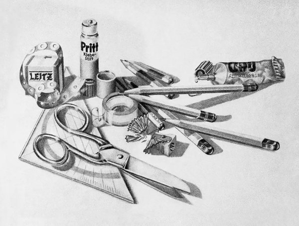 Композиция из школьных предметов