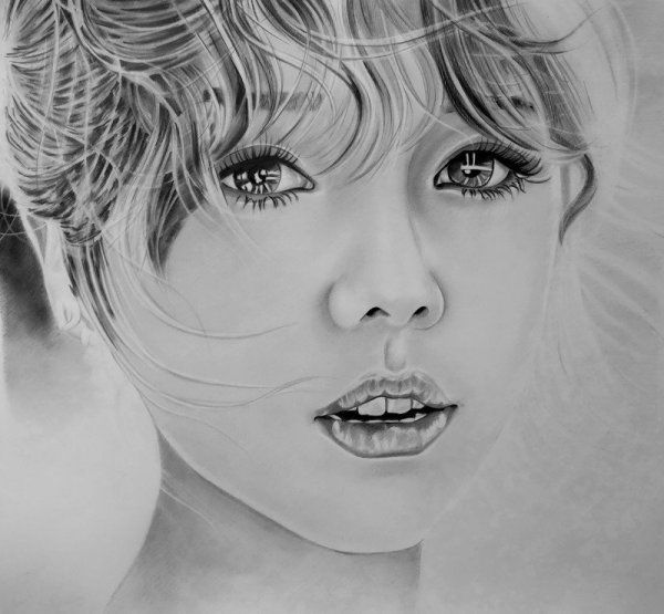 Девушка карандашом