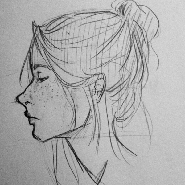 Рисунок девушки карандашом
