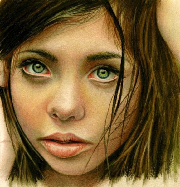 Портрет цветными карандашами