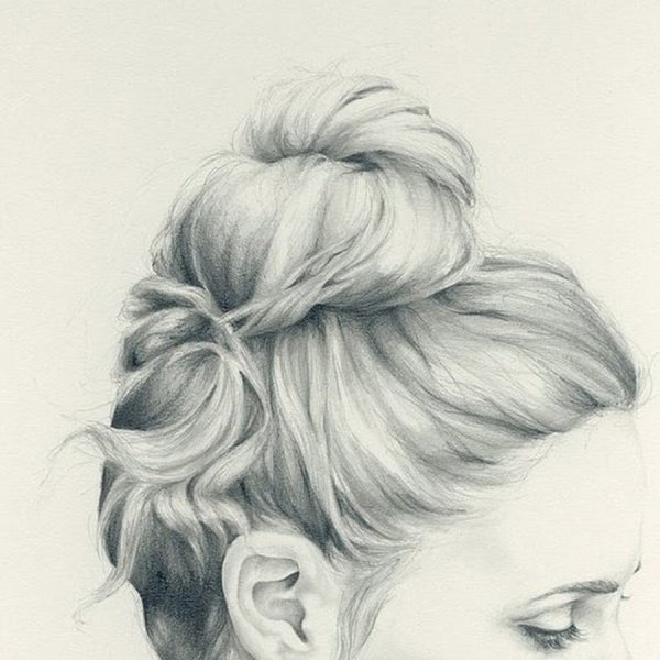 Блондинка карандашом