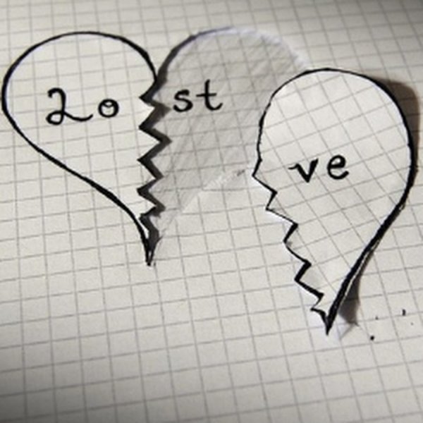 Разбитое сердце рисунок карандашом для срисовки