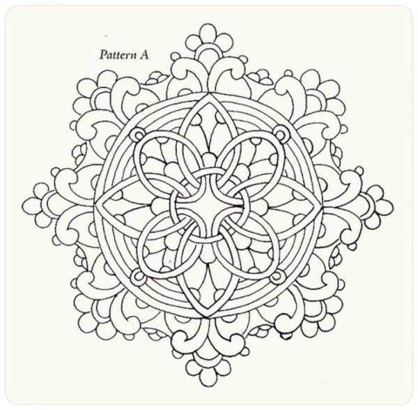 Растительный узор в квадрате