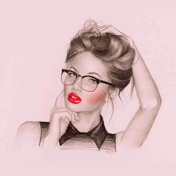 Девушка в очках карандашом