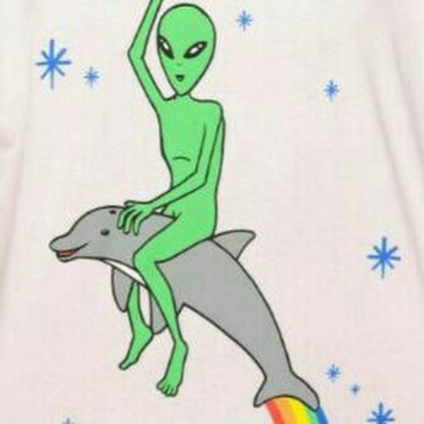 Инопланетянин Графика