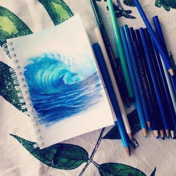 Скетчбук цветными карандашами