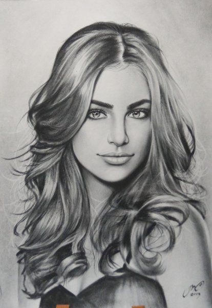 Девушка карандашом