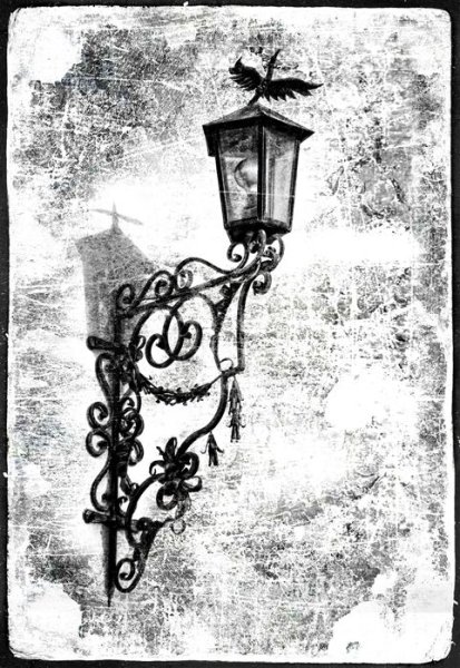 Уличный фонарь карандашом