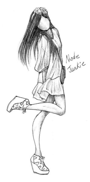 Девочка карандашом в полный рост