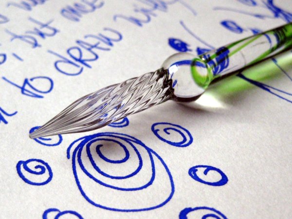 Надписи перьевой ручкой