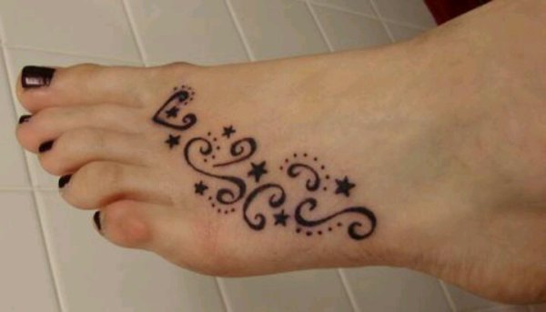 Татуировки для девушек на НОГЕЛËГКИЕ