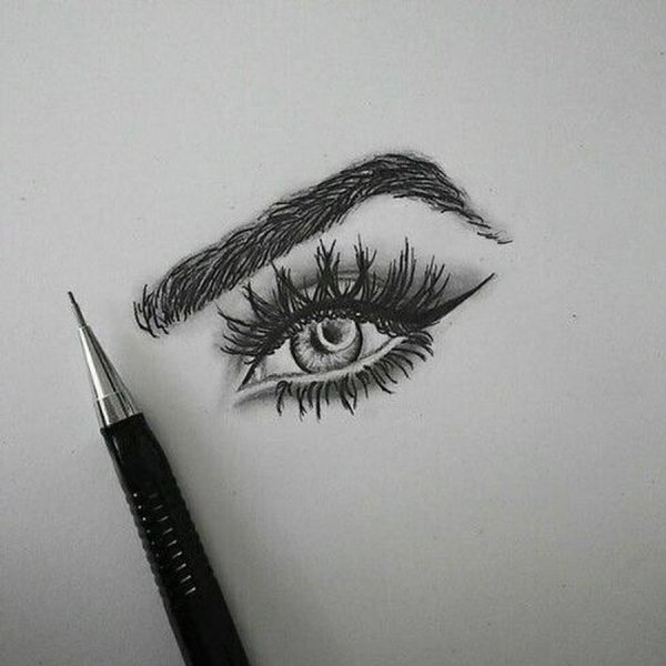 Глаз черной ручкой