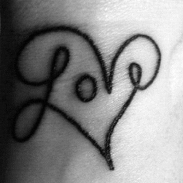 Тату маркером легко на руке