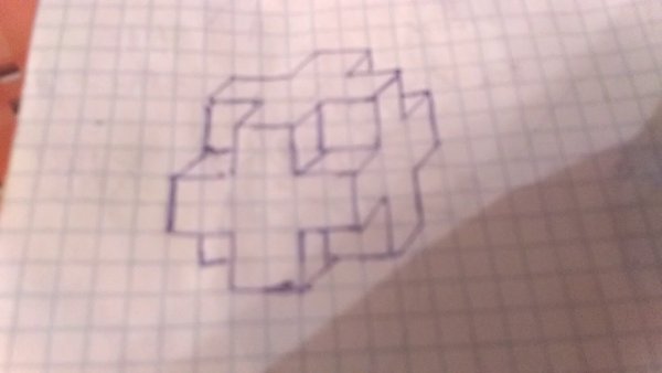 Рисование по клеточкам синей ручкой