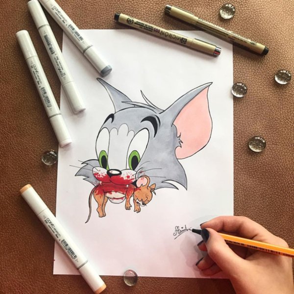 Рисунки акриловыми маркерами на холсте