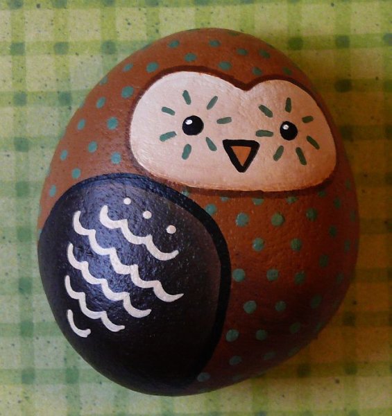 Рисование на камнях для детей гуашью Сова