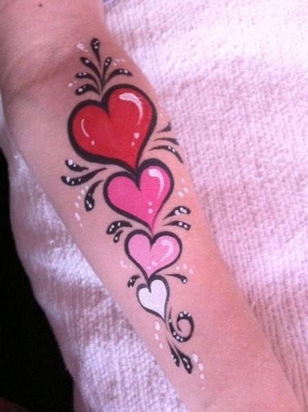 Аквагрим на руке